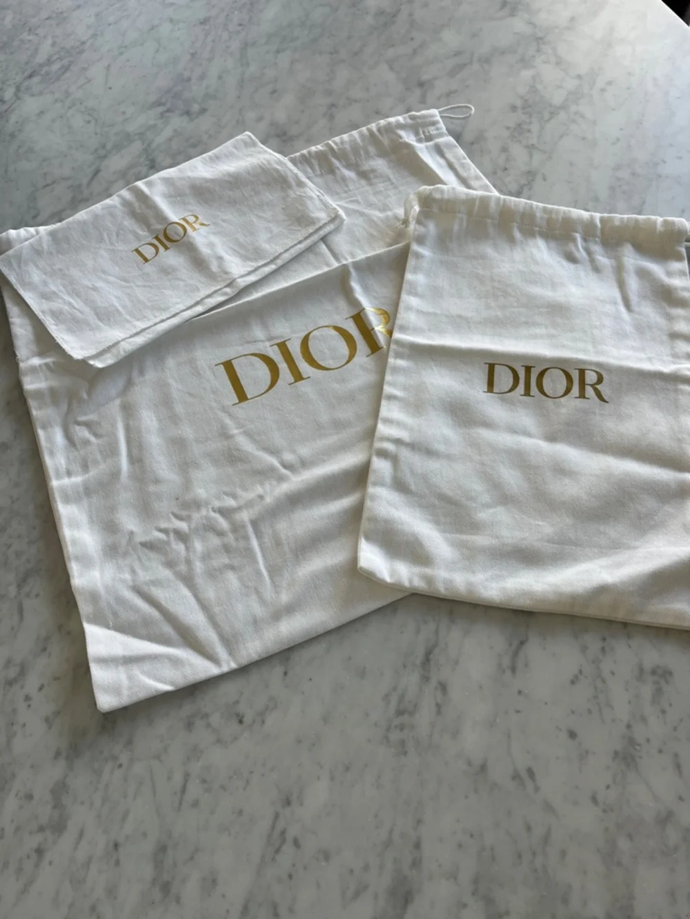 Dior White Cotton Drawstring Dust Bags with Gold Logo - Picture 1 of 7